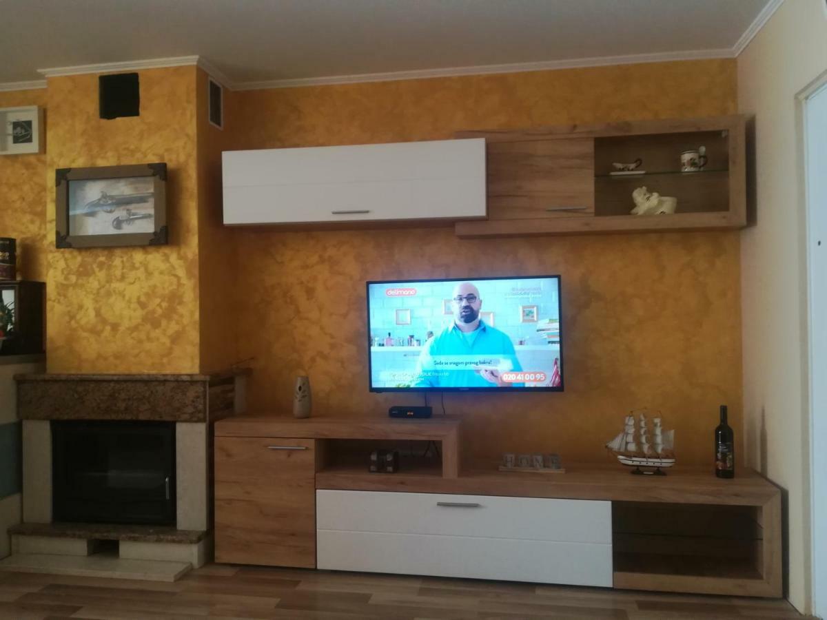 Apartments Vis Jaz Budva Eksteriør billede