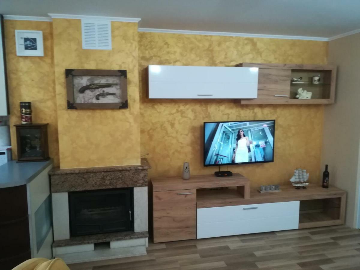 Apartments Vis Jaz Budva Eksteriør billede